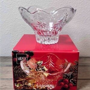 Mikasa Crystal Bowl "Christmas Night" Bowl 6" Footed Bowl with orginal‎ Box